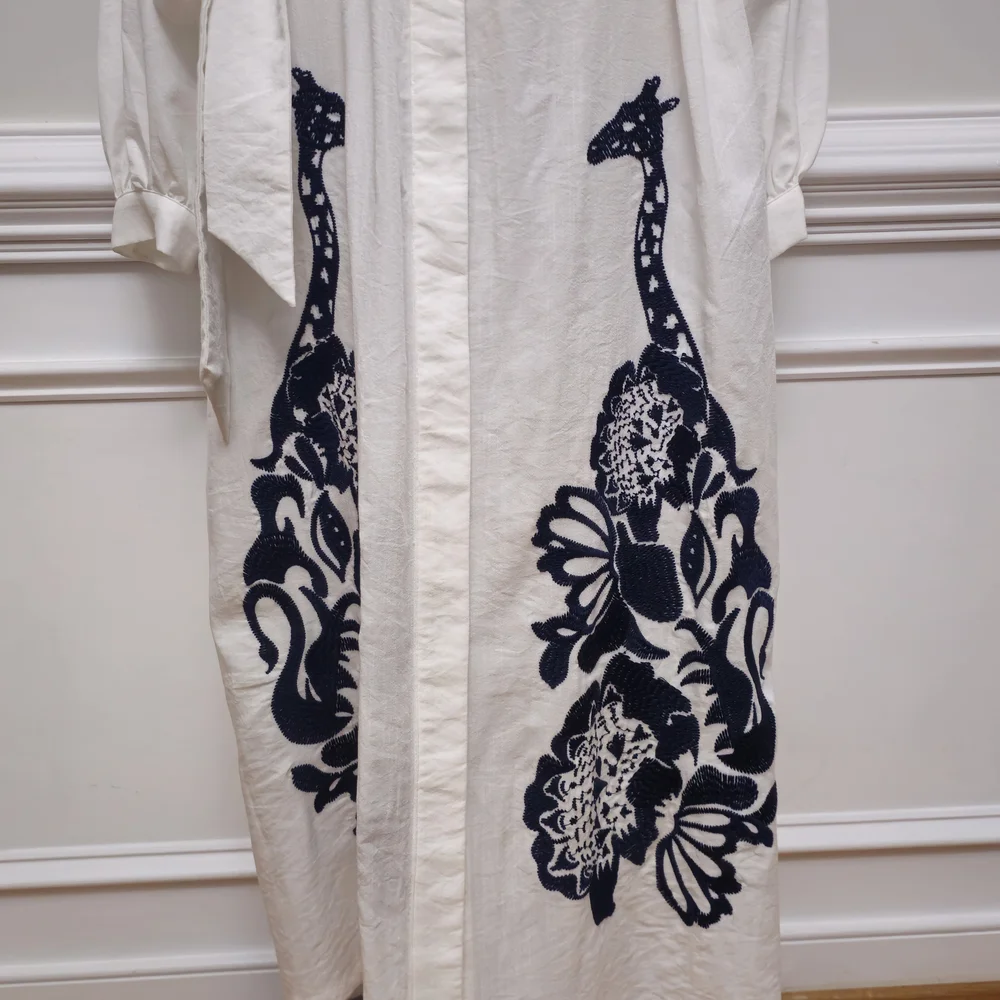 Eloquii Ivory Maxi Dress with Navy Giraffe Floral Motif - Picture 14 of 14